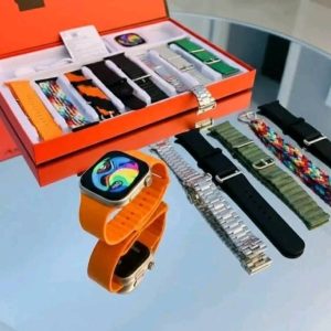Y80 Ultra Smart Watch